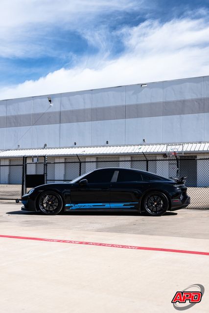 2025 Porsche Taycan Turbo GT w/ Weissach Package