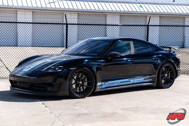2025 Porsche Taycan Turbo GT w/ Weissach Package