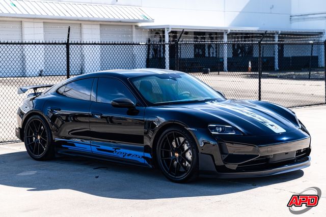 2025 Porsche Taycan Turbo GT w/ Weissach Package