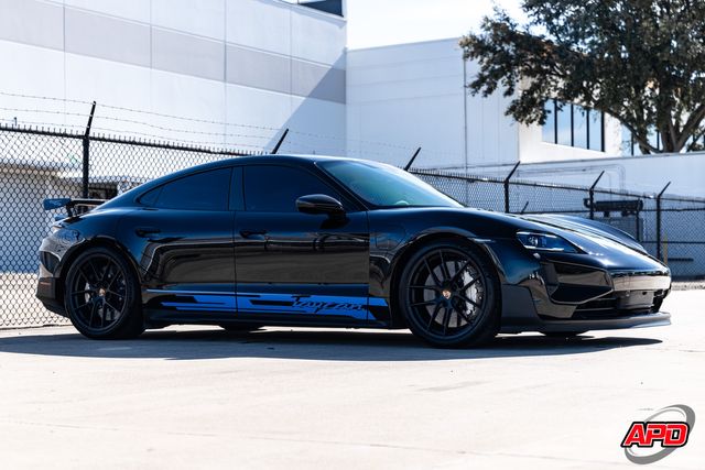 2025 Porsche Taycan Turbo GT w/ Weissach Package