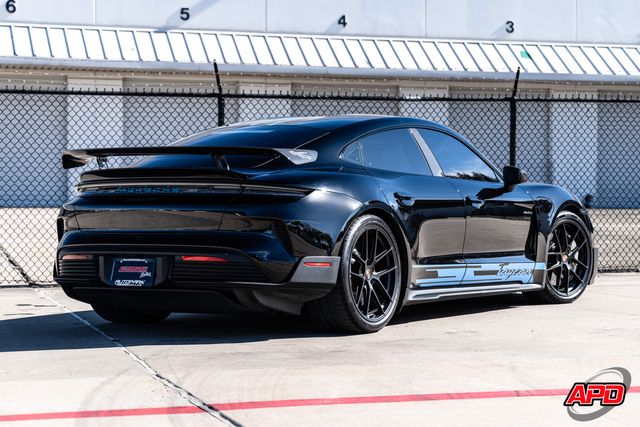 2025 Porsche Taycan Turbo GT w/ Weissach Package