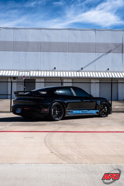2025 Porsche Taycan Turbo GT w/ Weissach Package