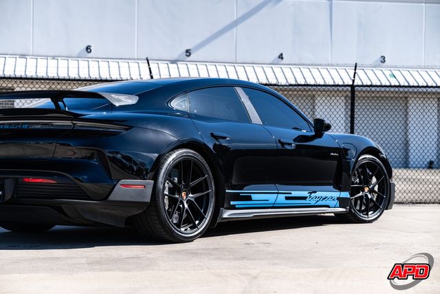 2025 Porsche Taycan Turbo GT w/ Weissach Package