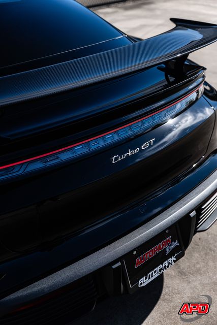 2025 Porsche Taycan Turbo GT w/ Weissach Package