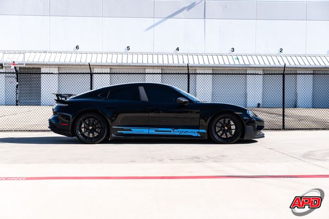 2025 Porsche Taycan Turbo GT w/ Weissach Package