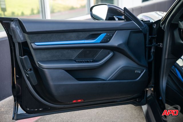 2025 Porsche Taycan Turbo GT w/ Weissach Package