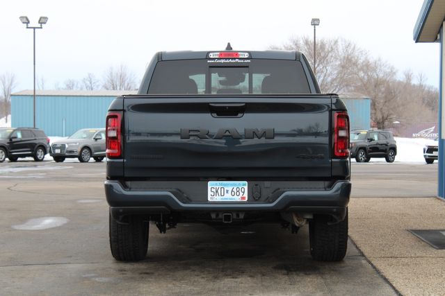 2025 Ram 1500 Big Horn Crewcab 4x4