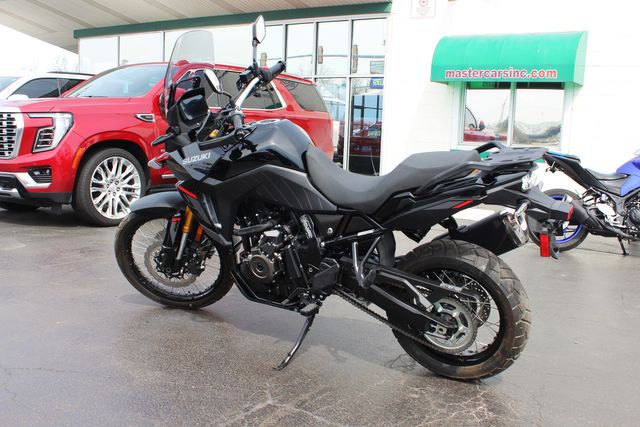 2025 Suzuki V-Strom 800DE Dual Sport | Granite City, Illinois | MasterCars Company Inc. 2025 Suzuki V-Strom 800DE Dual Sport | Granite City, Illinois | MasterCars Company Inc.