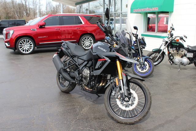 2025 Suzuki V-Strom 800DE Dual Sport | Granite City, Illinois | MasterCars Company Inc. 2025 Suzuki V-Strom 800DE Dual Sport | Granite City, Illinois | MasterCars Company Inc.