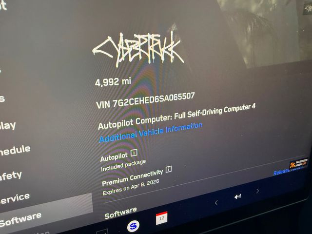 2025 Tesla Cybertruck NEW SATIN WHITE WRAP ONE OWNER CARFAX CERT | Plant City, FL | psv5 DEMO - Bayshore Automotive 2025 Tesla Cybertruck NEW SATIN WHITE WRAP ONE OWNER CARFAX CERT | Plant City, FL | psv5 DEMO - Bayshore Automotive