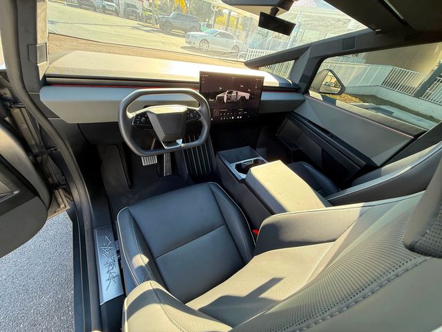 2025 Tesla Cybertruck NEW SATIN WHITE WRAP ONE OWNER CARFAX CERT | Plant City, FL | psv5 DEMO - Bayshore Automotive