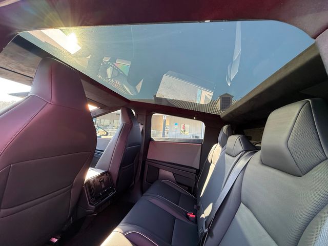 2025 Tesla Cybertruck NEW SATIN WHITE WRAP ONE OWNER CARFAX CERT | Plant City, FL | psv5 DEMO - Bayshore Automotive