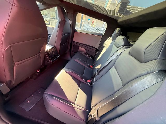 2025 Tesla Cybertruck NEW SATIN WHITE WRAP ONE OWNER CARFAX CERT | Plant City, FL | psv5 DEMO - Bayshore Automotive