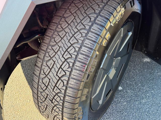 2025 Tesla Cybertruck NEW SATIN WHITE WRAP ONE OWNER CARFAX CERT | Plant City, FL | psv5 DEMO - Bayshore Automotive 2025 Tesla Cybertruck NEW SATIN WHITE WRAP ONE OWNER CARFAX CERT | Plant City, FL | psv5 DEMO - Bayshore Automotive