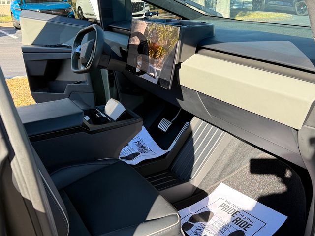 2025 Tesla Cybertruck 2025 TESLA SATIN BLACK CYBERTRUCK CARFAX 1 OWNER | Plant City, FL | psv5 DEMO - Bayshore Automotive