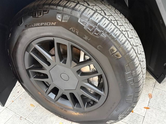 2025 Tesla Cybertruck 2025 TESLA SATIN BLACK CYBERTRUCK CARFAX 1 OWNER | Plant City, FL | psv5 DEMO - Bayshore Automotive