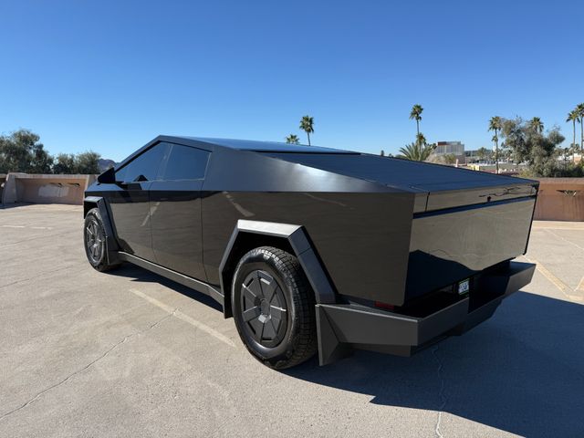2025 Tesla Cybertruck Base