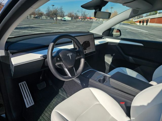 2025 Tesla Model Y Long Range | North Little Rock, AR | EVolve Auto