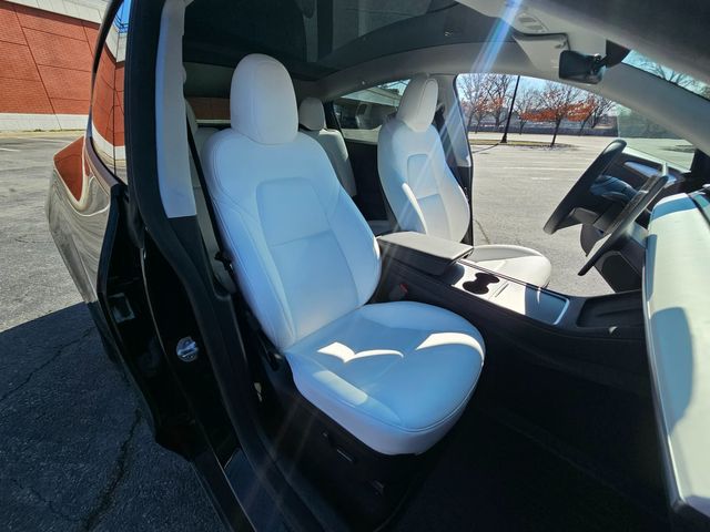 2025 Tesla Model Y Long Range | North Little Rock, AR | EVolve Auto 2025 Tesla Model Y Long Range | North Little Rock, AR | EVolve Auto