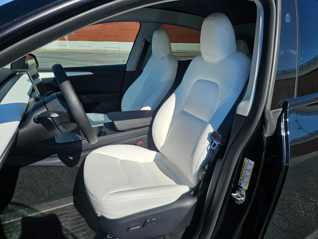 2025 Tesla Model Y Long Range | North Little Rock, AR | EVolve Auto 2025 Tesla Model Y Long Range | North Little Rock, AR | EVolve Auto