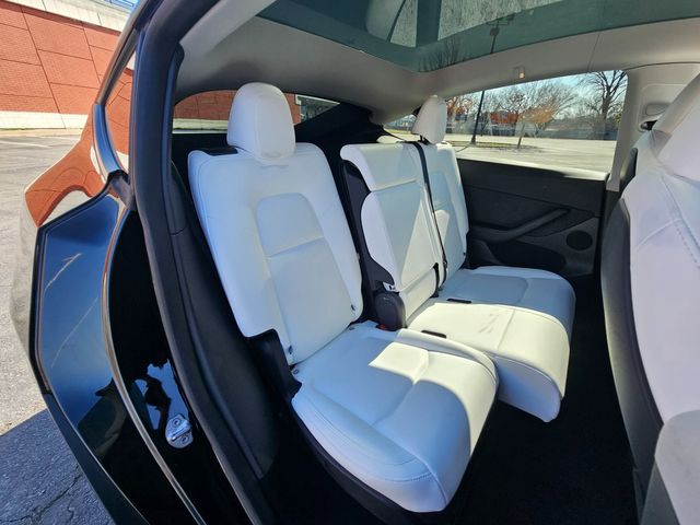 2025 Tesla Model Y Long Range | North Little Rock, AR | EVolve Auto 2025 Tesla Model Y Long Range | North Little Rock, AR | EVolve Auto