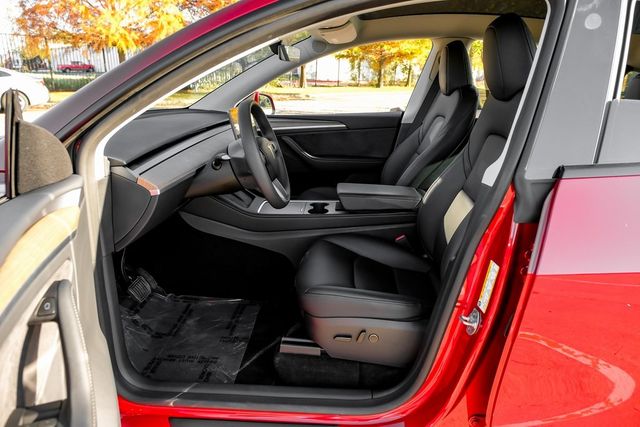 2025 Tesla Model Y Long Range 2025 Tesla Model Y Long Range