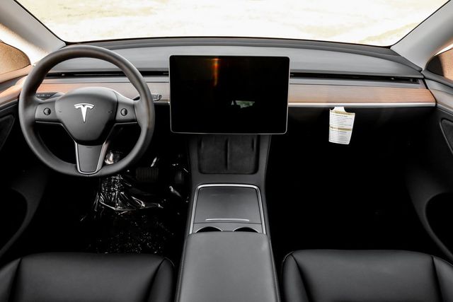 2025 Tesla Model Y Long Range 2025 Tesla Model Y Long Range