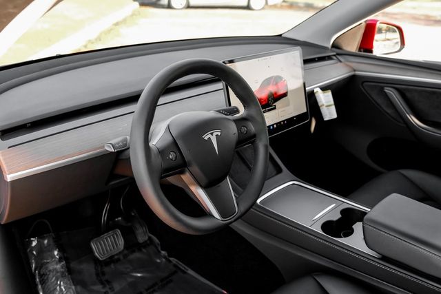 2025 Tesla Model Y Long Range 2025 Tesla Model Y Long Range