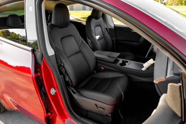 2025 Tesla Model Y Long Range 2025 Tesla Model Y Long Range