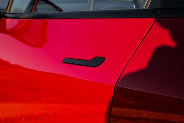 2025 Tesla Model Y Long Range 2025 Tesla Model Y Long Range