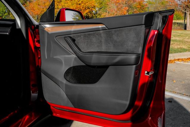 2025 Tesla Model Y Long Range 2025 Tesla Model Y Long Range