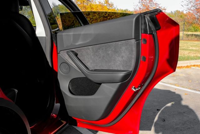 2025 Tesla Model Y Long Range 2025 Tesla Model Y Long Range