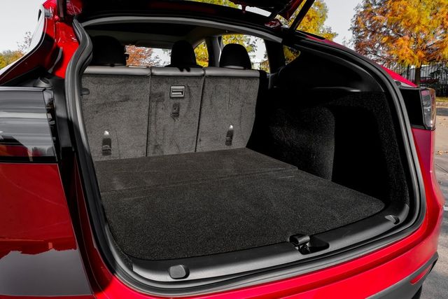 2025 Tesla Model Y Long Range 2025 Tesla Model Y Long Range