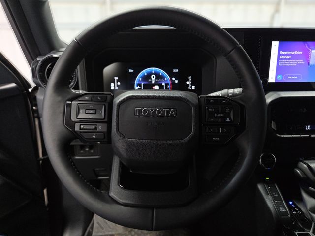 2025 Toyota Land Cruiser Base 2025 Toyota Land Cruiser Base