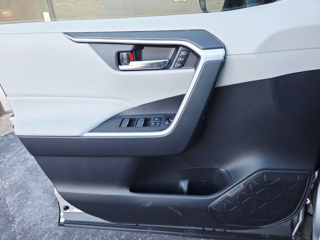 2025 Toyota RAV4 Hybrid XLE Premium | Ellisville, MO | AutoPort 2025 Toyota RAV4 Hybrid XLE Premium | Ellisville, MO | AutoPort