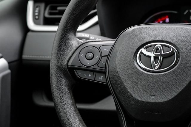 2025 Toyota RAV4 XLE 2025 Toyota RAV4 XLE