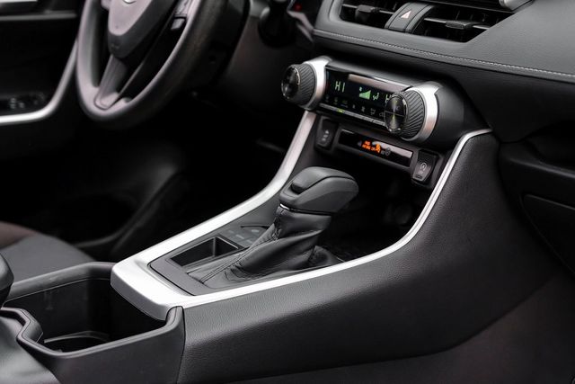 2025 Toyota RAV4 XLE 2025 Toyota RAV4 XLE