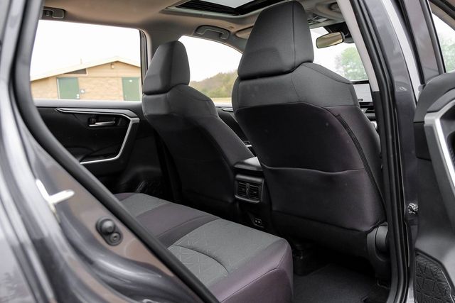 2025 Toyota RAV4 XLE 2025 Toyota RAV4 XLE