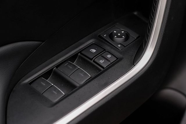 2025 Toyota RAV4 XLE 2025 Toyota RAV4 XLE