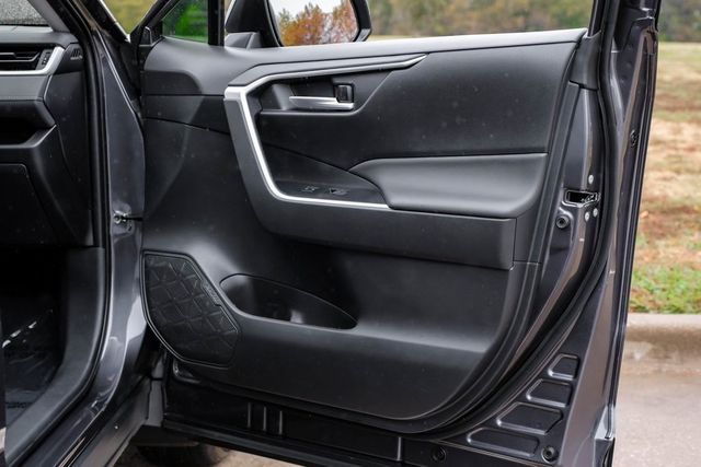 2025 Toyota RAV4 XLE 2025 Toyota RAV4 XLE