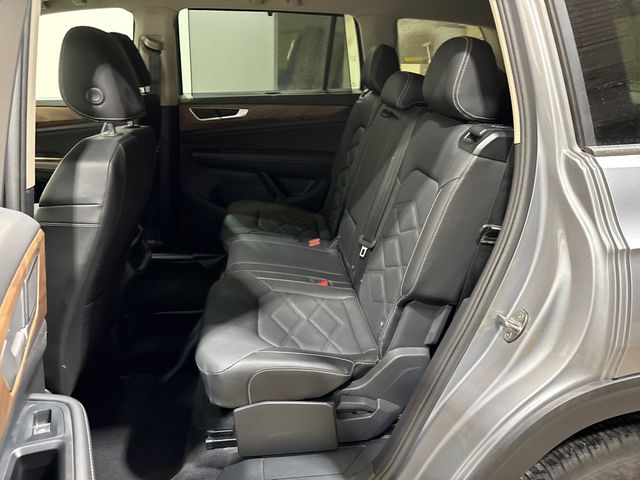 2025 Volkswagen Atlas SE 4Motion