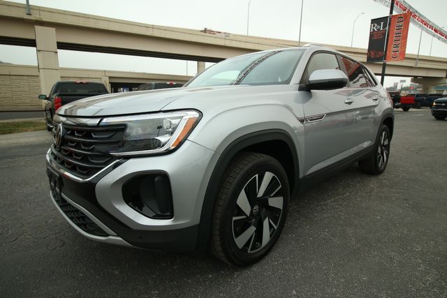 2025 Volkswagen Atlas Cross Sport SE | San Antonio, TX | R&L Certified Auto Group 2025 Volkswagen Atlas Cross Sport SE | San Antonio, TX | R&L Certified Auto Group