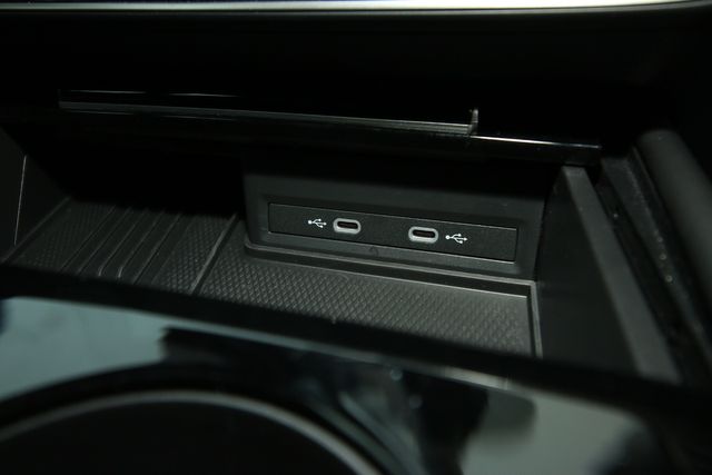 2025 Volkswagen Atlas Cross Sport SE | San Antonio, TX | R&L Certified Auto Group 2025 Volkswagen Atlas Cross Sport SE | San Antonio, TX | R&L Certified Auto Group