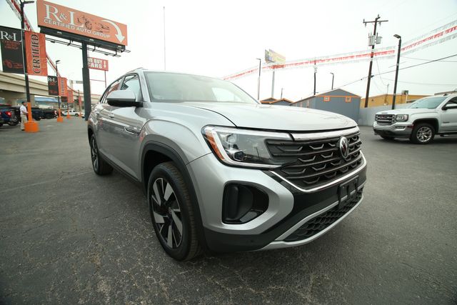 2025 Volkswagen Atlas Cross Sport SE | San Antonio, TX | R&amp;L Certified Auto Group