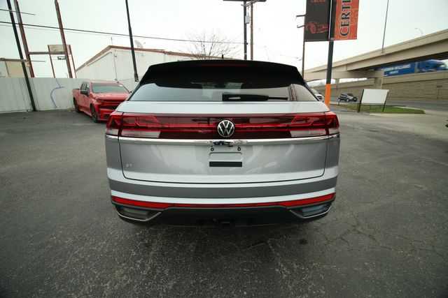 2025 Volkswagen Atlas Cross Sport SE | San Antonio, TX | R&amp;L Certified Auto Group