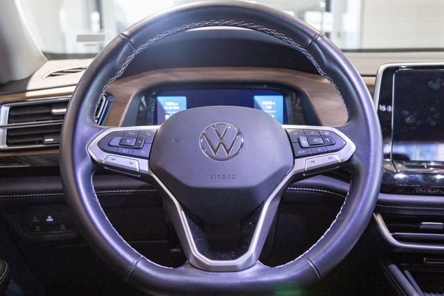 2025 Volkswagen Atlas SE