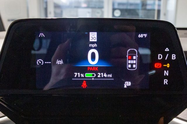 2025 Volkswagen ID. Buzz Pro S