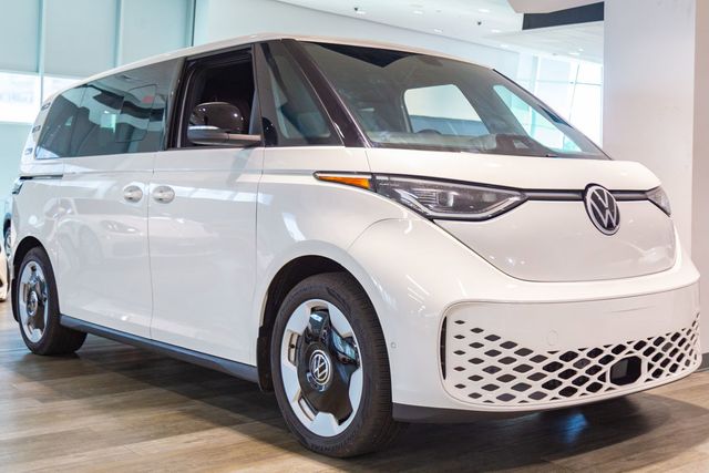 2025 Volkswagen ID. Buzz Pro S