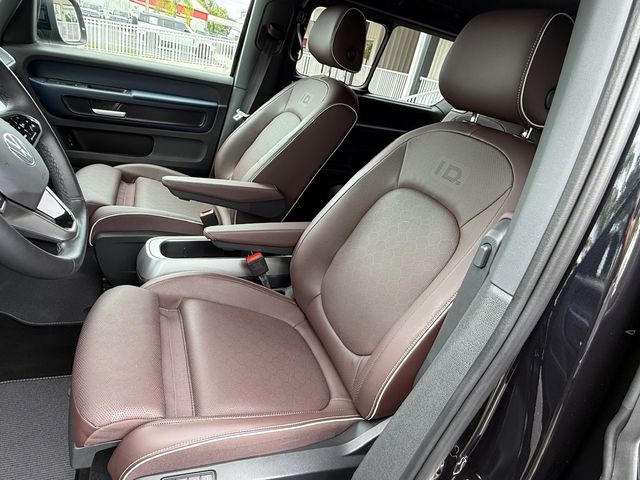 2025 Volkswagen ID. Buzz ID BUZZ LOADED CARFAX CERT 1 OWNER BLACK PEARL | Plant City, FL | psv5 DEMO - Bayshore Automotive 2025 Volkswagen ID. Buzz ID BUZZ LOADED CARFAX CERT 1 OWNER BLACK PEARL | Plant City, FL | psv5 DEMO - Bayshore Automotive