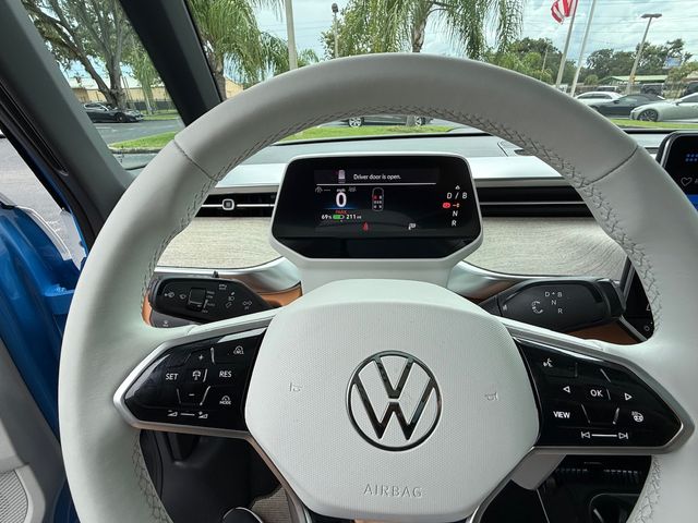 2025 Volkswagen ID. Buzz 1ST EDITION LOADED CARFAX CERT 1 OWNER WARRANTY | Plant City, FL | psv5 DEMO - Bayshore Automotive 2025 Volkswagen ID. Buzz 1ST EDITION LOADED CARFAX CERT 1 OWNER WARRANTY | Plant City, FL | psv5 DEMO - Bayshore Automotive